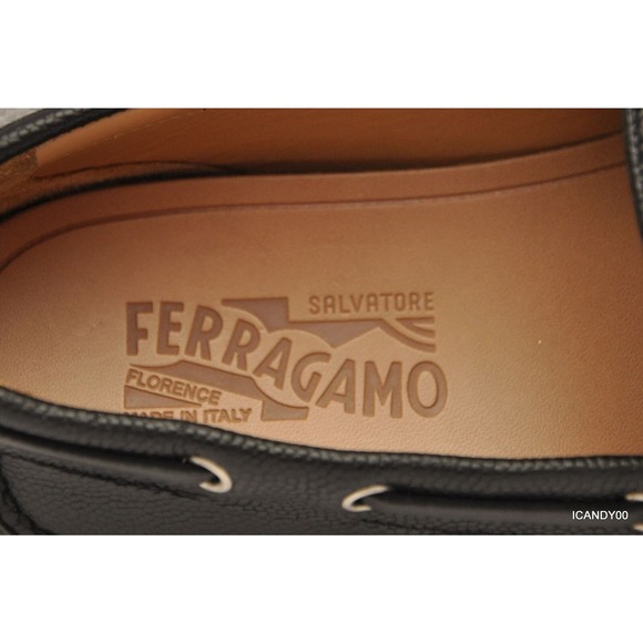 Salvatore Ferragamo Italy Pebbled Leather Moc Driving Loafer Slip-On Black 9 New